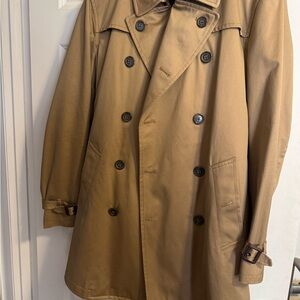Men’s Banana Republic Tan Trench Coat with Removable Liner. NEW W/ TAGS!